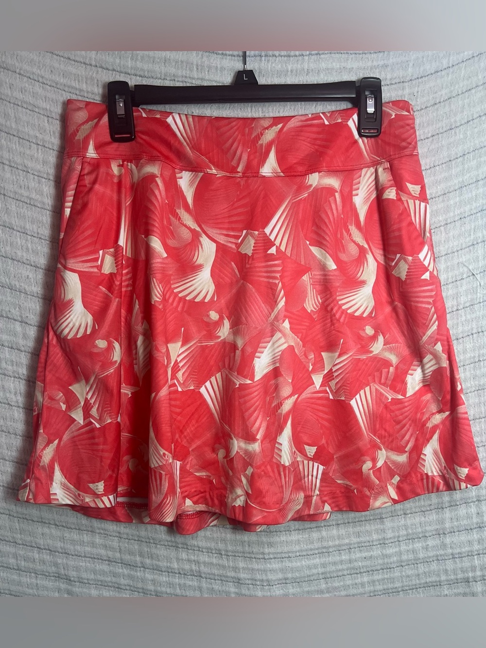 Greg Norman Collection Coral and Cream Printed Skort